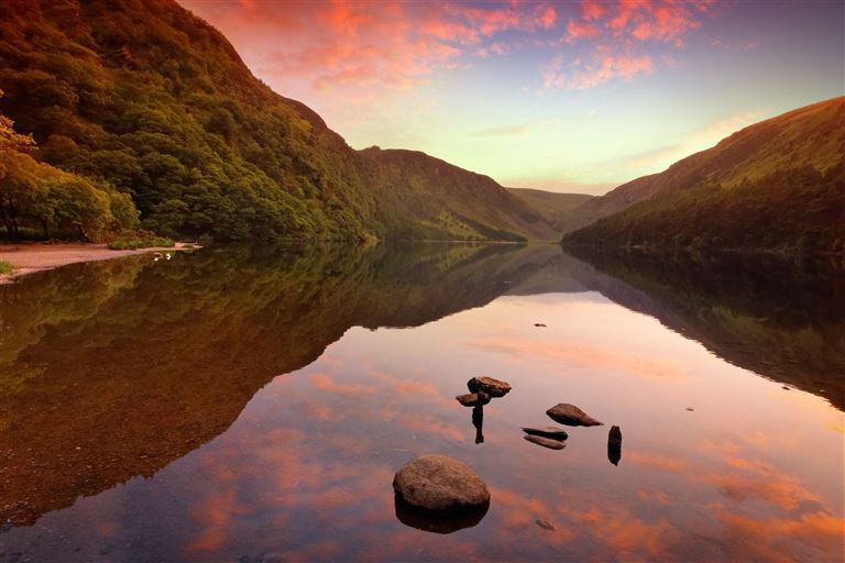 Entspanntes Wandern in den Wicklow Mountains  ©mammuth/istock